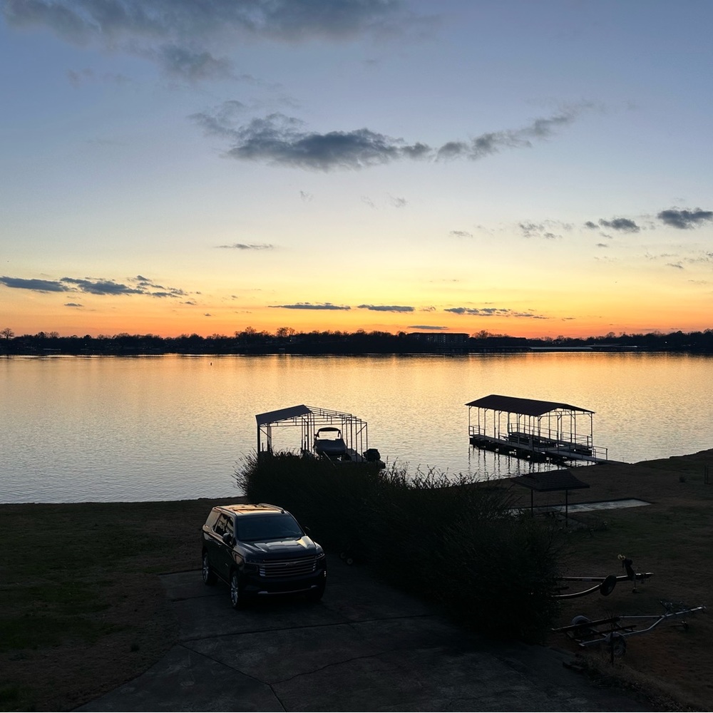 Meet your Posher, Whitney